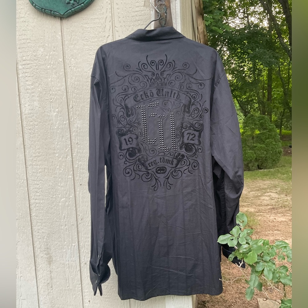 Men’s Ecko Unltd. Classic Studded Black Velvet Accented Button Down Shirt! - Picture 5 of 11